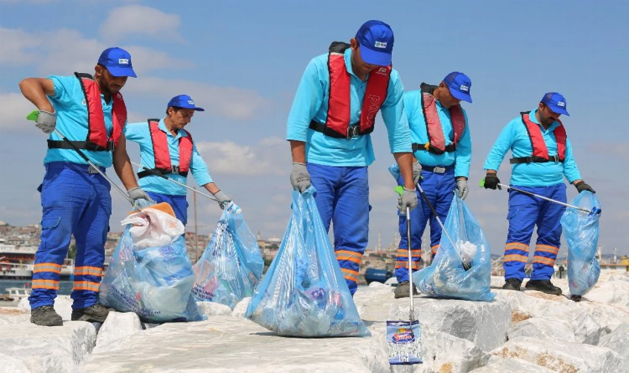 İstanbul’da bayram tatilinde 1.440 ton çöp toplandı