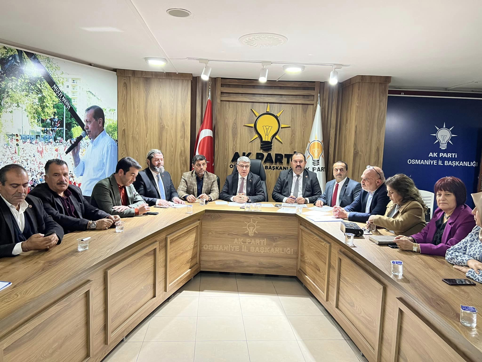 Osmaniye Ak Parti’de çalışmalar masaya yatırıldı