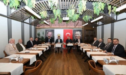 İnegöl’de aday adaylarından birlik mesajı