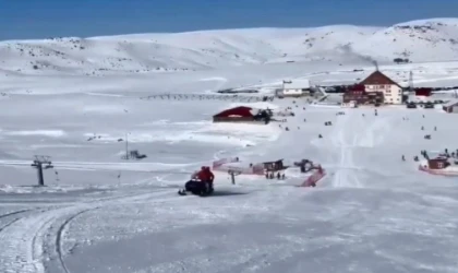 JAK timleri kayakseverlerin güvenliği için sahada