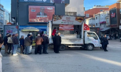 MHP’den Miraç Kandili ve 6 Şubat depreminin yıldönümü nedeniyle lokma dağıtımı