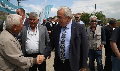 Başköy’deki “Dede Helvası” geleneğinde helvalar şifa için yenildi