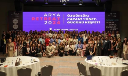 Başkan Ünlüce; Kadınlarımız korkmadan iş hayatına girmeli