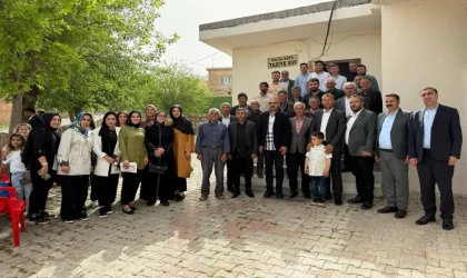 AK Parti Mardin 701 mahallede vatandaşların taleplerini dinleyecek