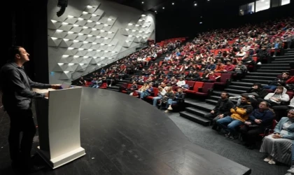 Büyükşehir’den deprem ve afet yönetimi söyleşisi