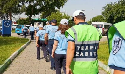 Bursa’da zabıta ekipleri bayramda da sahada