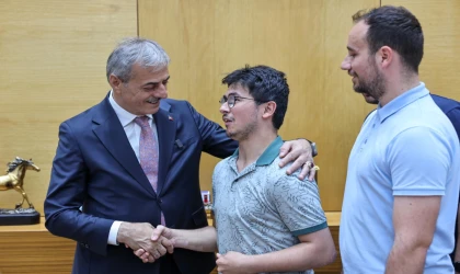 Sakarya Büyükşehir’in geleneği bu bayram da bozulmadı