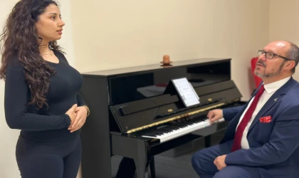 İzmir Büyükşehir’den gençlerin sanat yolculuğuna destek